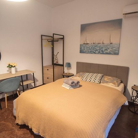Explore Greece From Lovely City Centre Apartment คัลกิดา ภายนอก รูปภาพ
