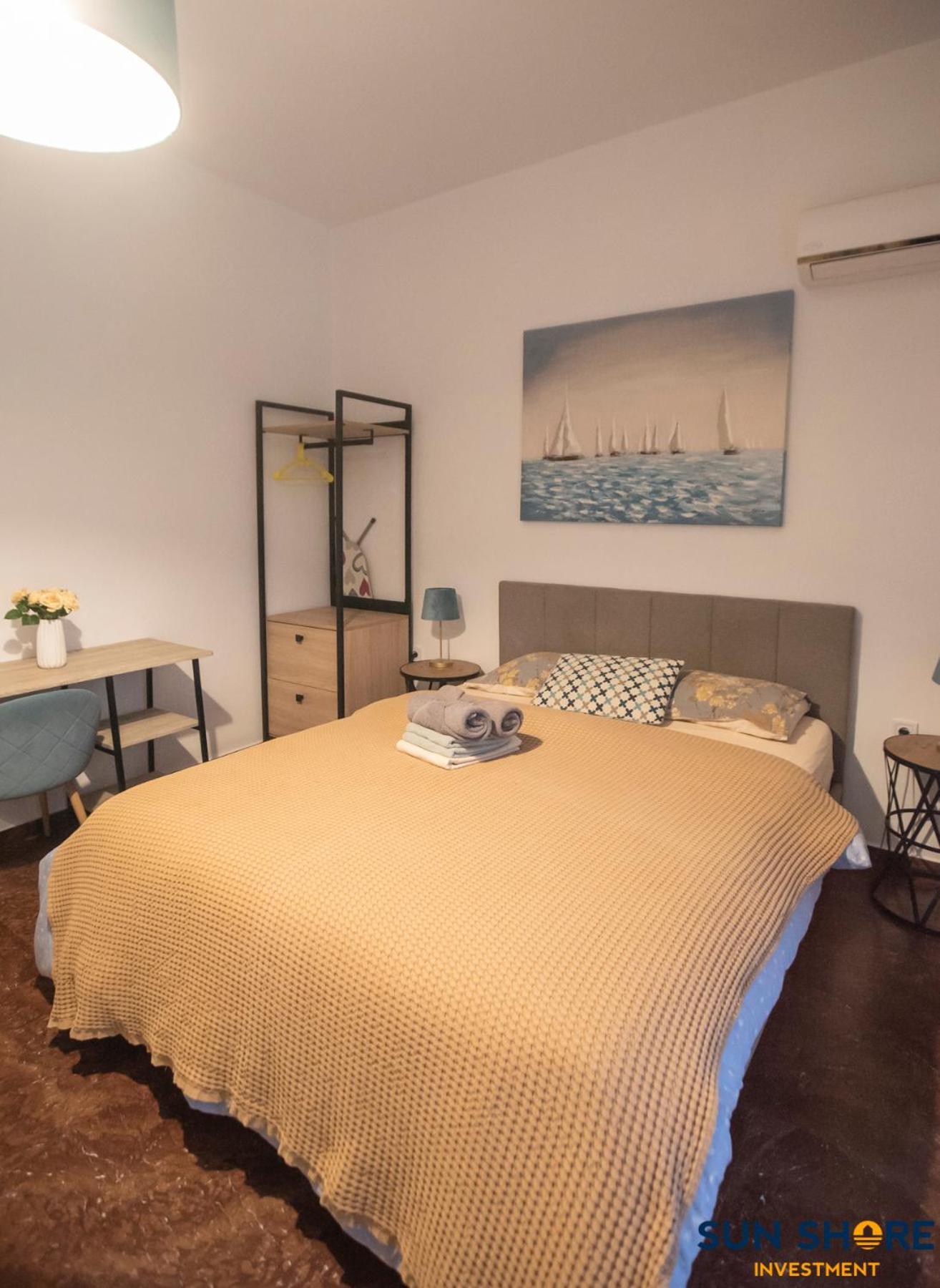 Explore Greece From Lovely City Centre Apartment คัลกิดา ภายนอก รูปภาพ