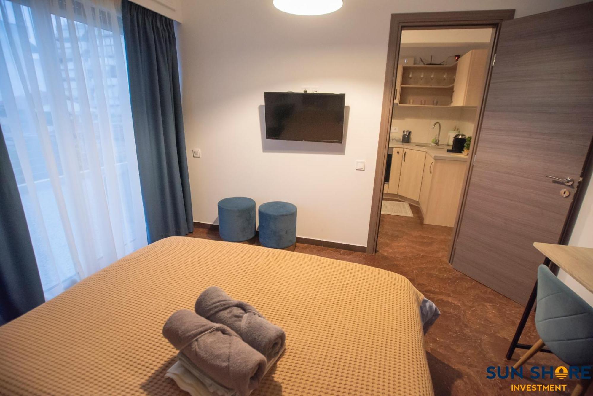Explore Greece From Lovely City Centre Apartment คัลกิดา ภายนอก รูปภาพ